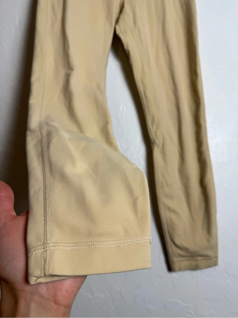 Lululemon Align High Rise Legging 25” Butter Cream Yellow Size 6